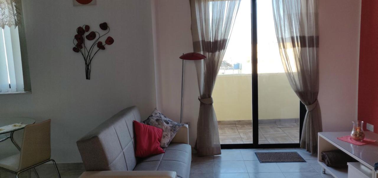 Panoramic Penthouse In Marsascala Which Enjoys Sea And Country Views Apartment Marsaskala Exterior photo