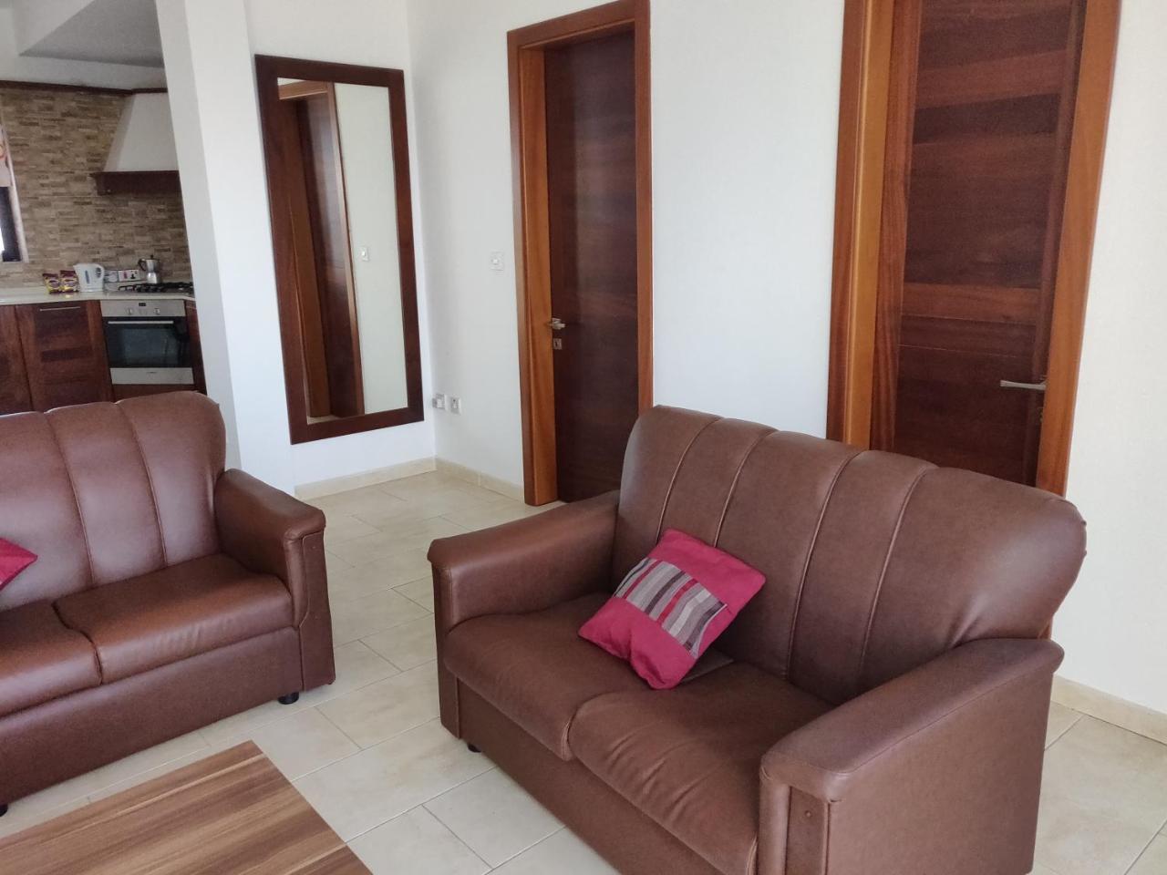 Panoramic Penthouse In Marsascala Which Enjoys Sea And Country Views Apartment Marsaskala Exterior photo