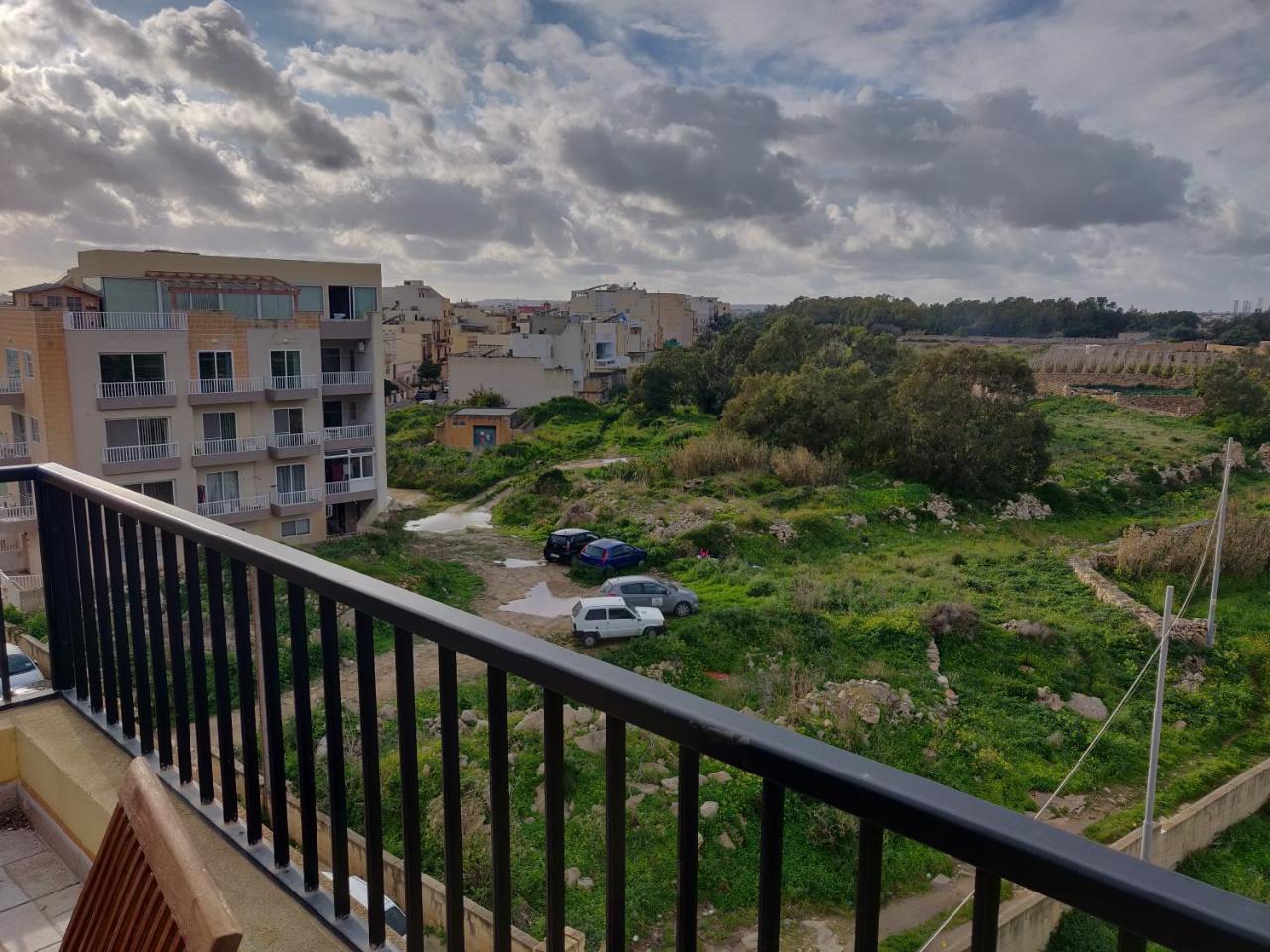 Panoramic Penthouse In Marsascala Which Enjoys Sea And Country Views Apartment Marsaskala Exterior photo
