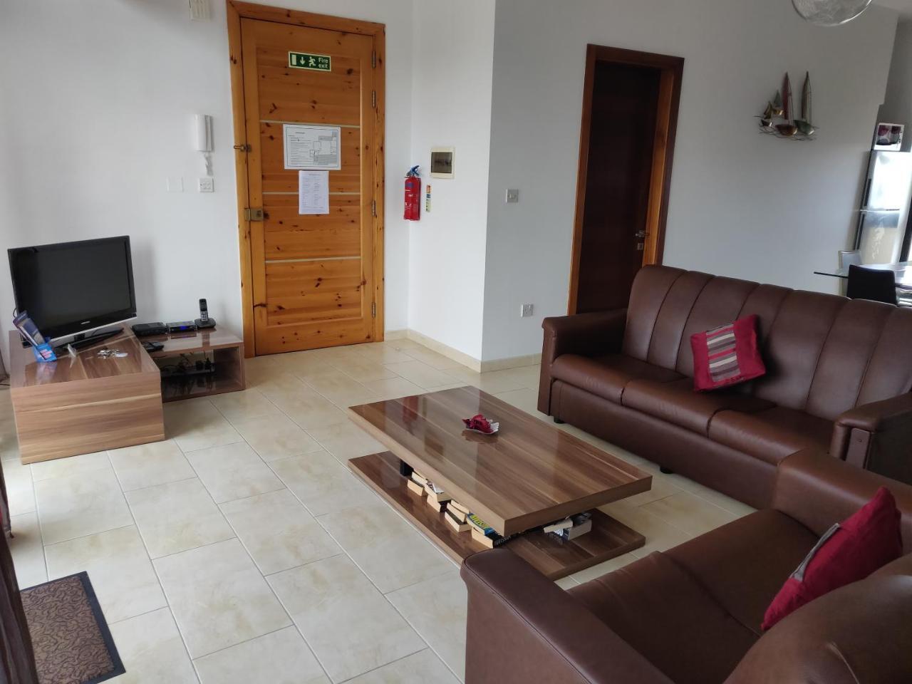 Panoramic Penthouse In Marsascala Which Enjoys Sea And Country Views Apartment Marsaskala Exterior photo